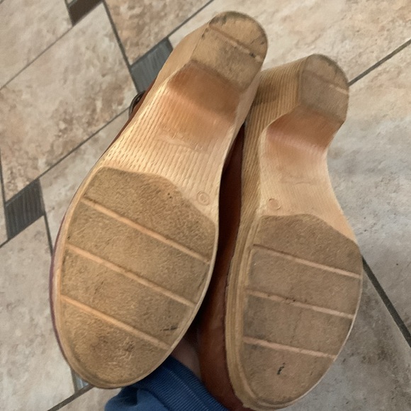 Dansko Leather Clogs - Picture 3 of 4